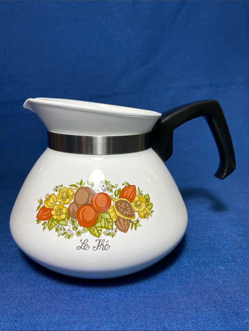 Corningware Vintage 6 cup Teapot P-104 in Spice O’ Life Pattern - no lid